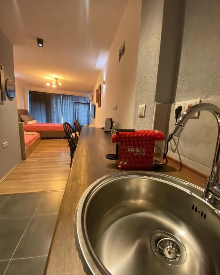 Zani Hostel Прізрен Екстер'єр фото