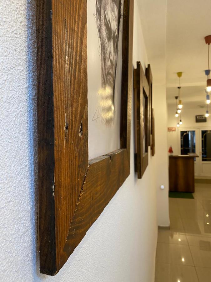 Zani Hostel Прізрен Екстер'єр фото