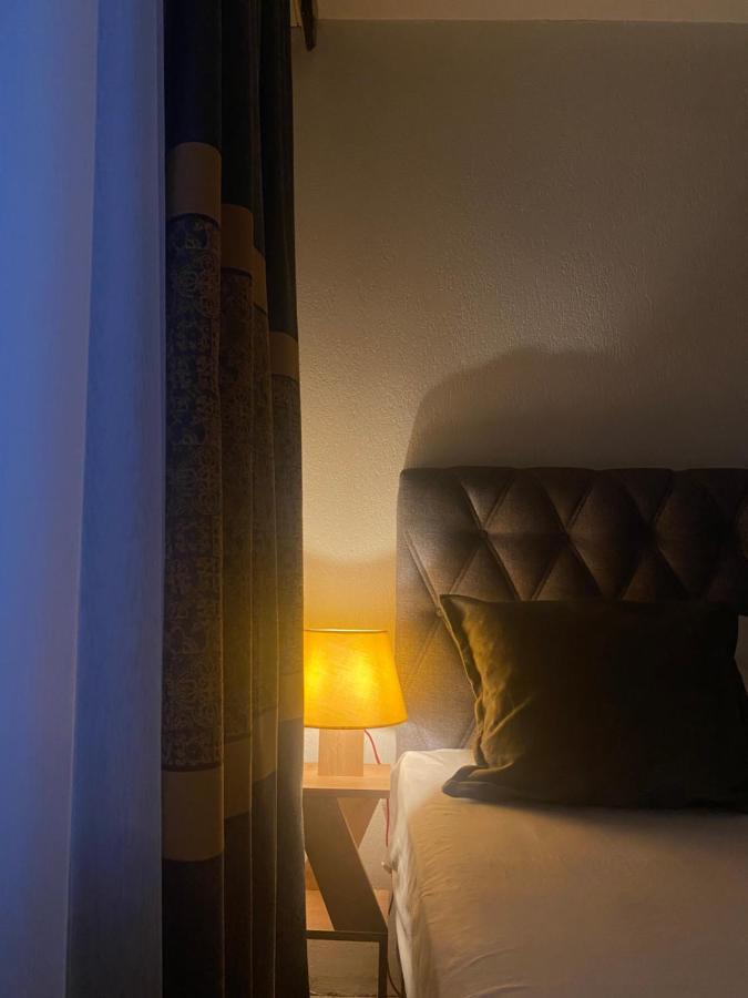 Zani Hostel Прізрен Екстер'єр фото